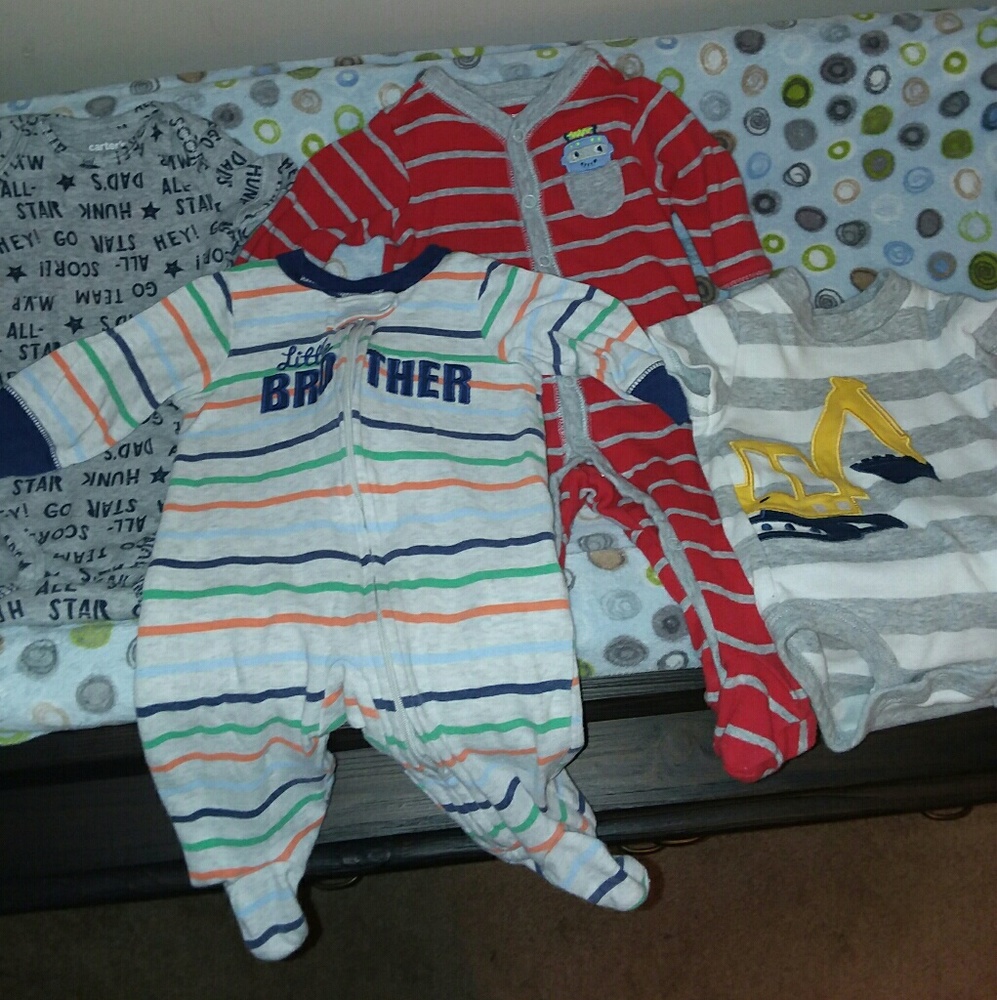 2 Carter's sleepers and 2 onesies